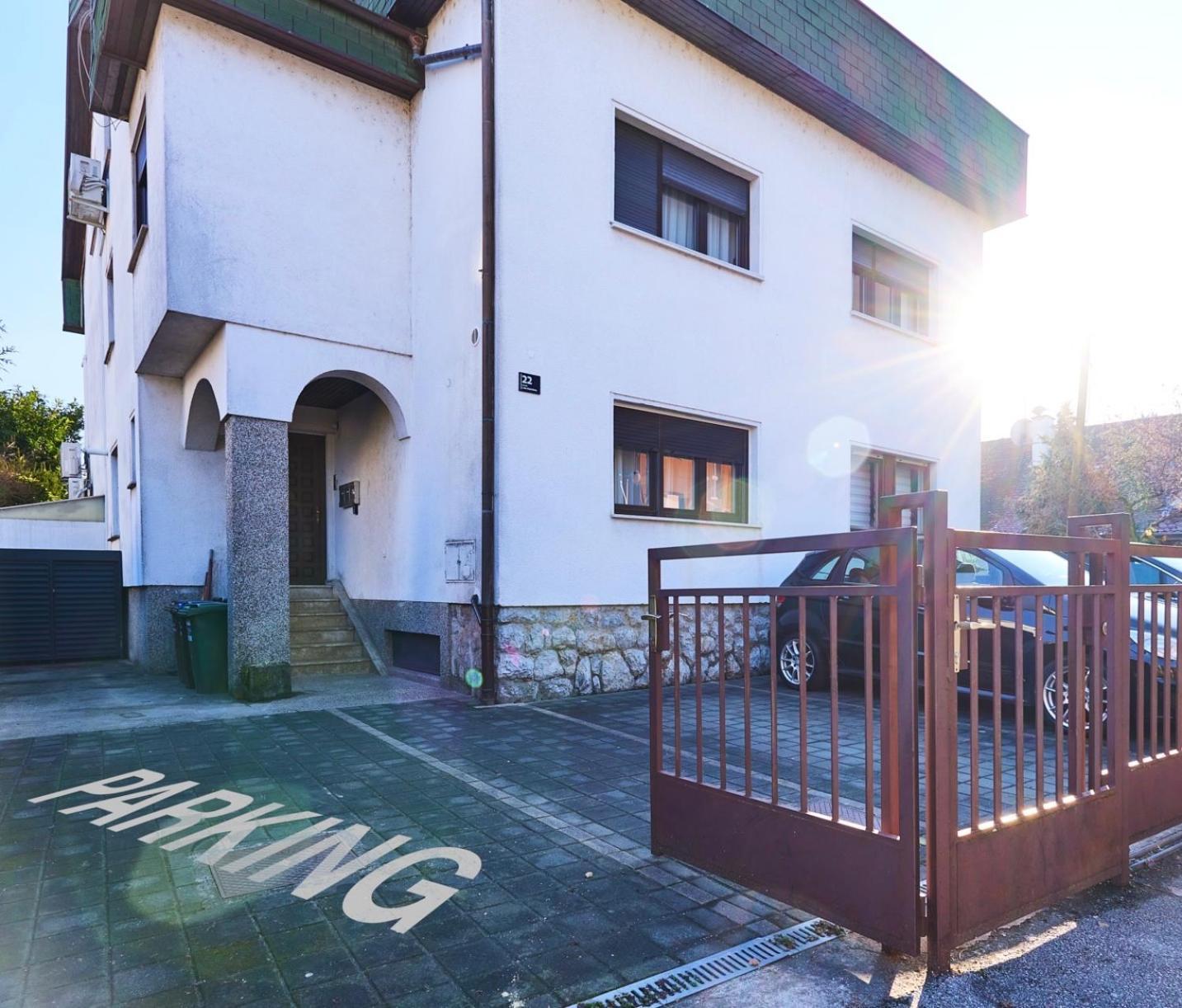 Apartman Maksimir Zagreb Ngoại thất bức ảnh
